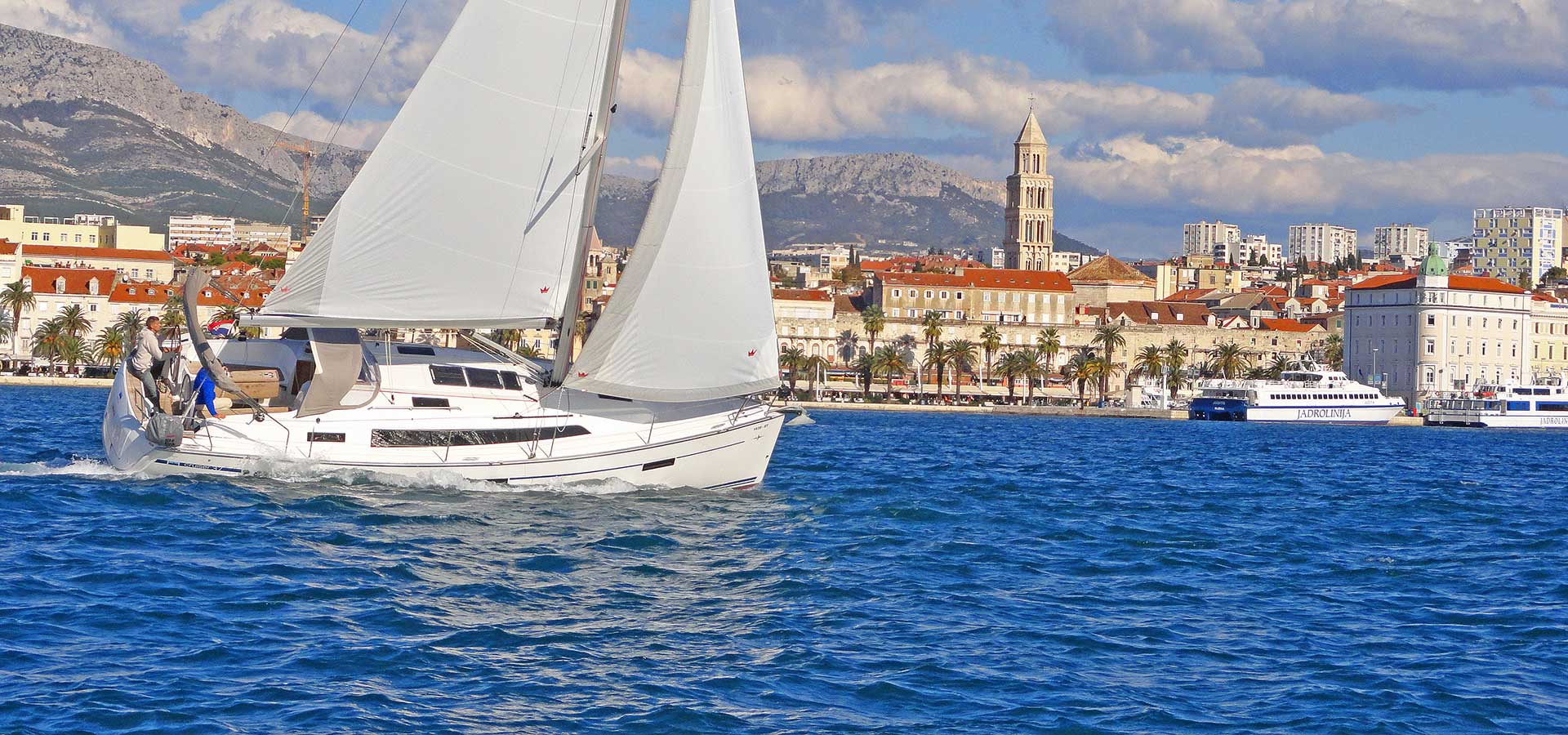 Monohull yacht charter from Split in Central Dalmatia